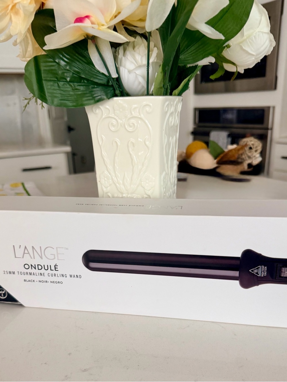 L'ANGE Ondulé 25mm Tourmaline Curling Wand in Black